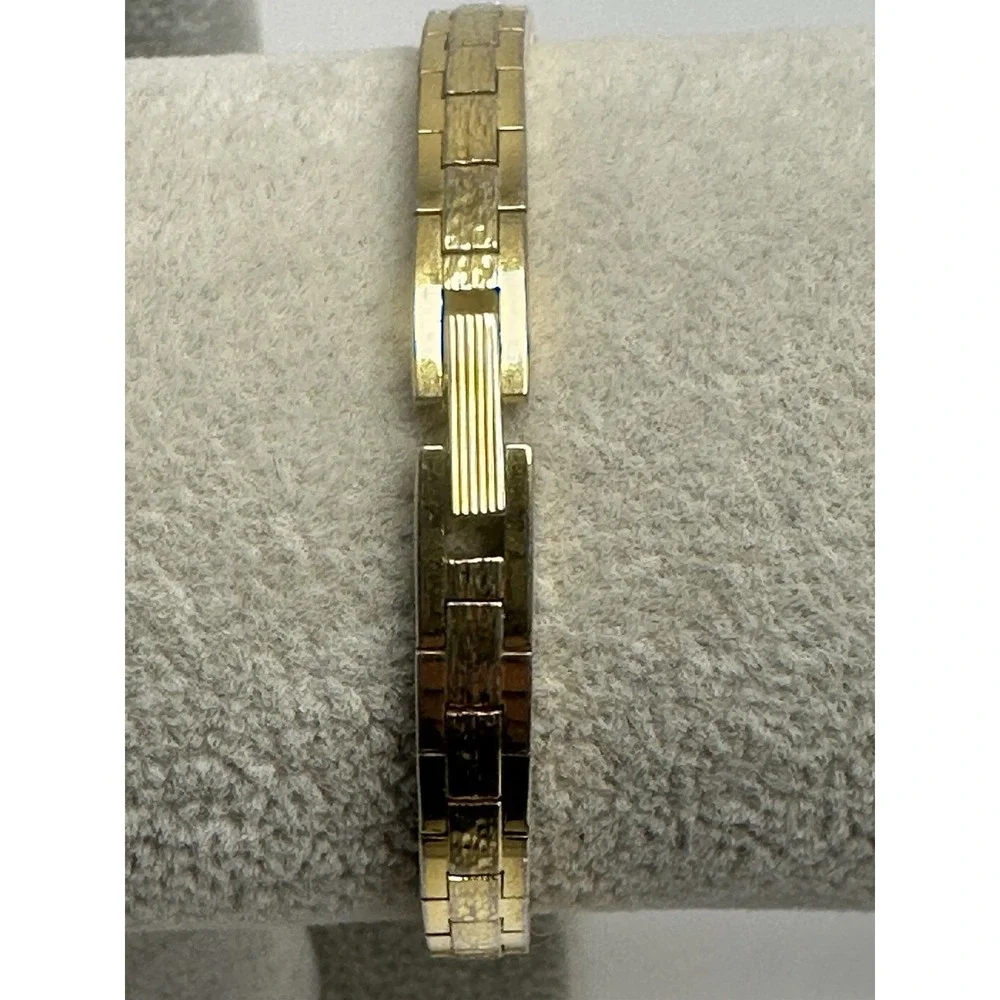Ivana Ladies Watch IV113 New Battery 18MM 7.5